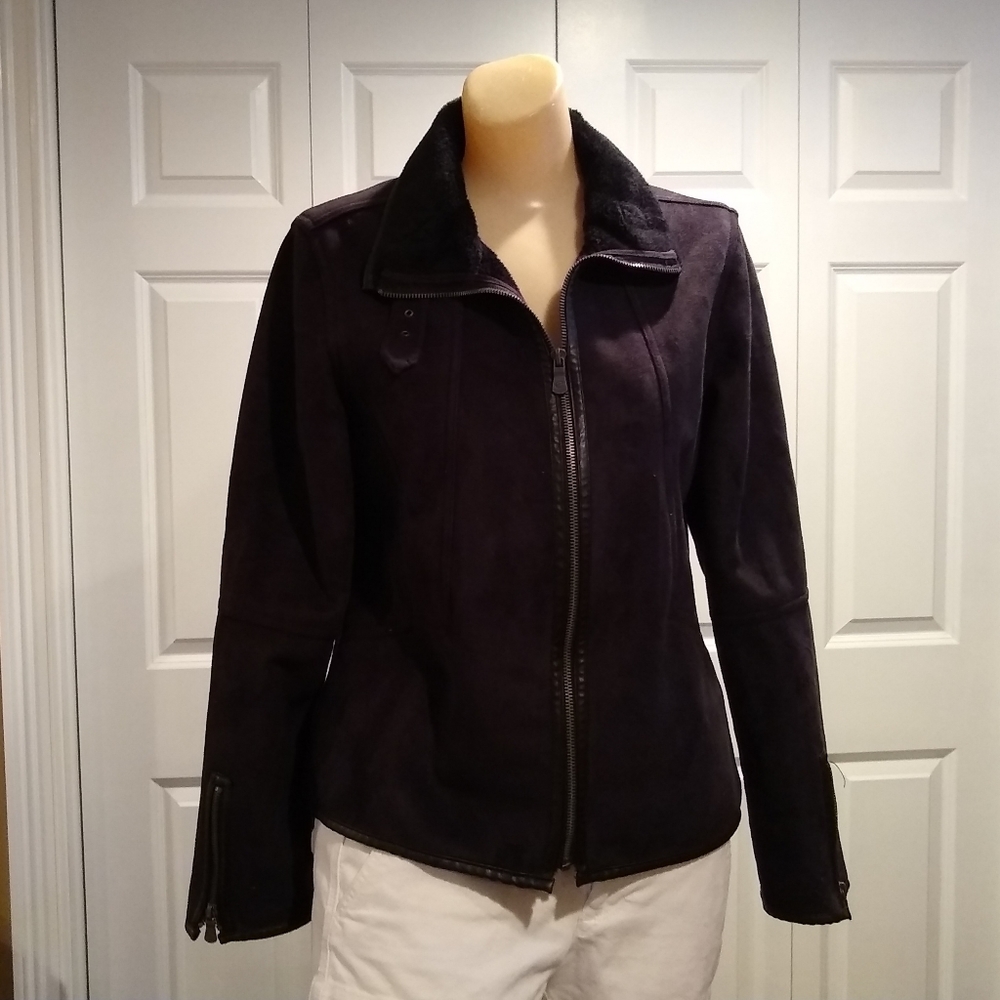 E studio jacket - size medium